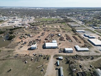 Plus de détails pour 601 E Pine St, Cushing, OK - Industriel à vendre