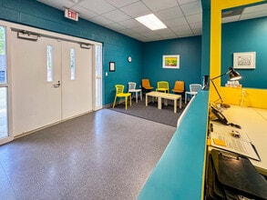 59 Haywood Office Park, Waynesville, NC for lease Interior Photo- Image 2 of 6