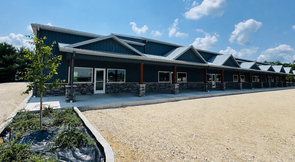 1240 Brimfield Crossings Dr, Kent, OH for lease - Building Photo - Image 1 of 9