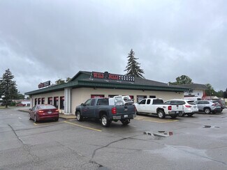 Plus de détails pour 705 N Cedar St, Kalkaska, MI - Commerce de détail à louer