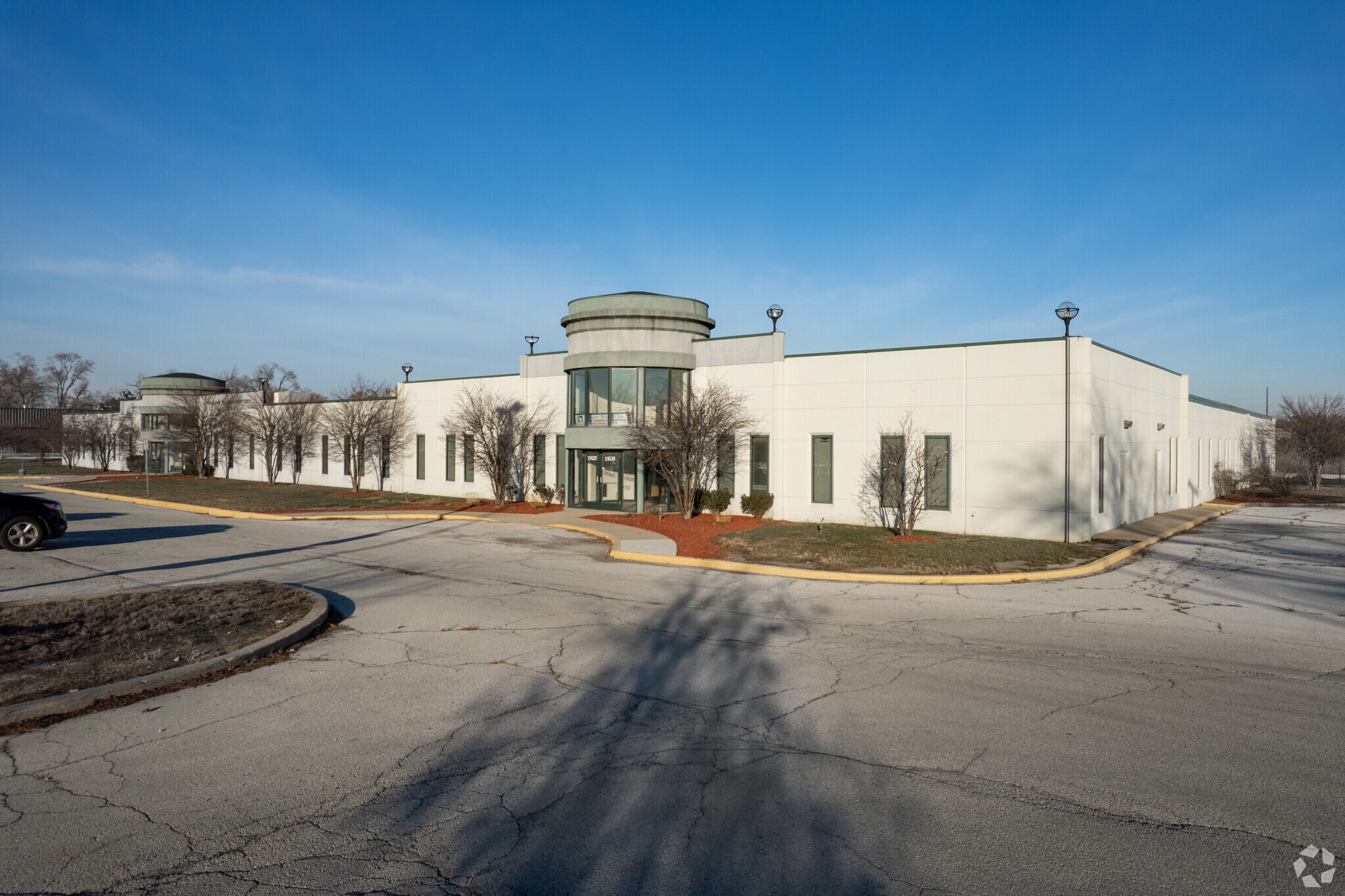 15115 S Dixie Hwy, Harvey, IL à louer Photo du bâtiment- Image 1 de 7