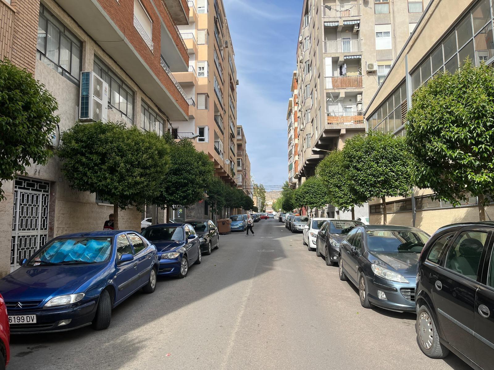 Commerce de détail dans Elda, Alicante à vendre Photo du bâtiment- Image 1 de 6