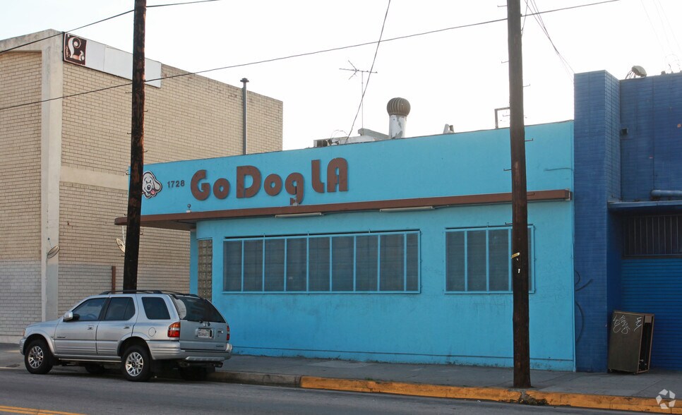 1728 Maple Ave, Los Angeles, CA à louer - Photo du bâtiment - Image 2 de 2
