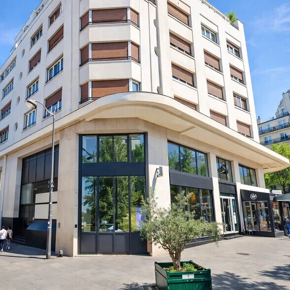 2 Rue Biot, Paris à vendre - Photo du bâtiment - Image 1 de 5