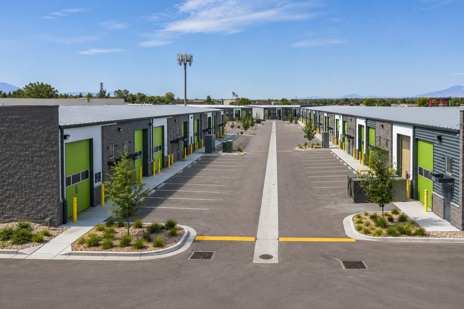 3747 W Parkway Blvd, West Valley City, UT for lease Building Photo- Image 1 of 10