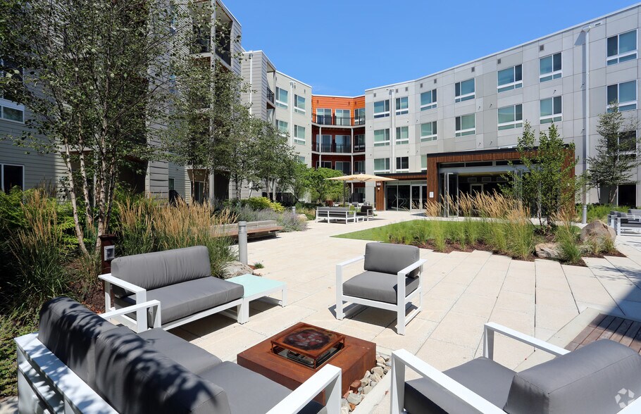 5661 3rd St NE, Washington, DC à louer - Photo du bâtiment - Image 2 de 42