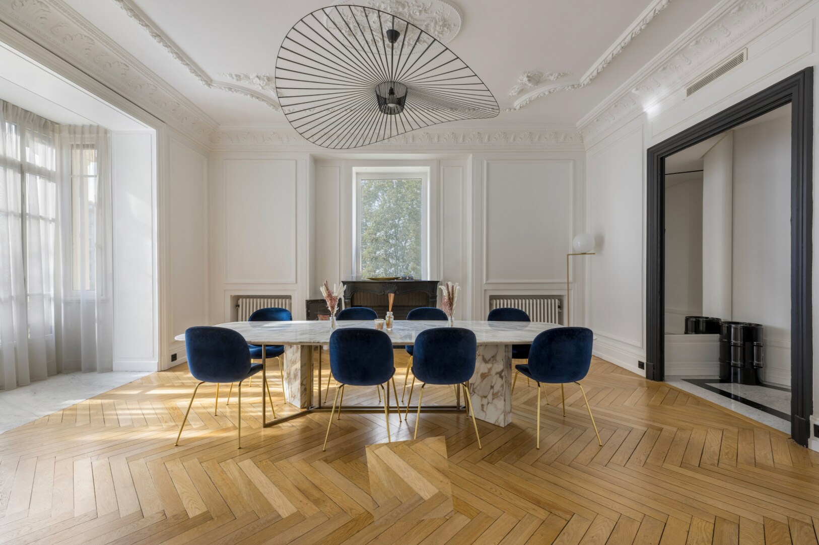 1-3 Rue Des Pyramides, Paris for lease Primary Photo- Image 1 of 2