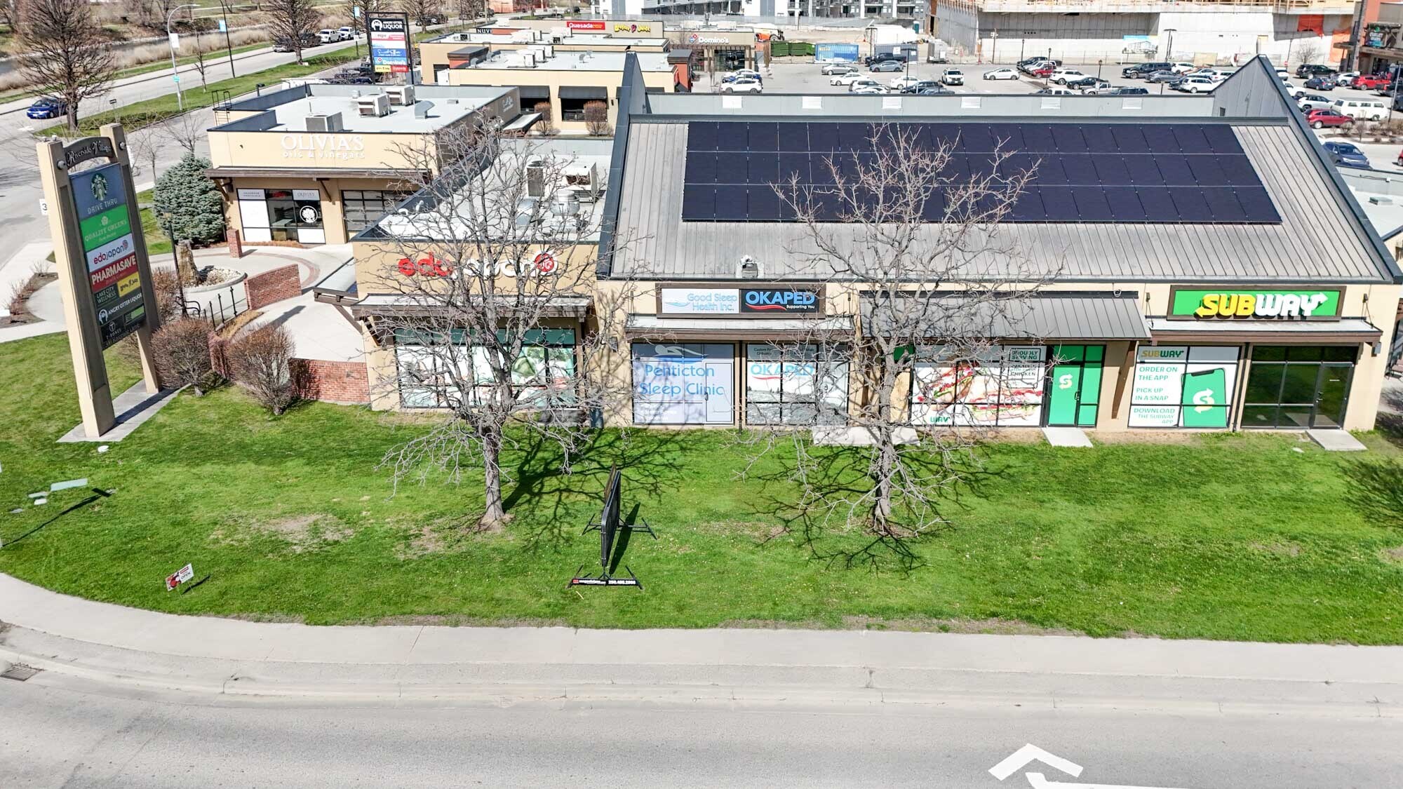 300 Riverside Dr, Penticton, BC for sale Primary Photo- Image 1 of 1