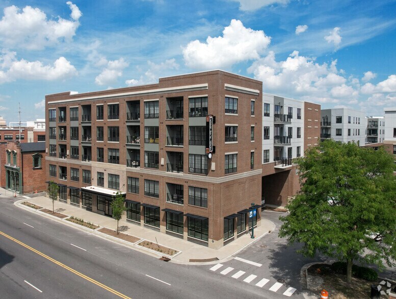 11671 Maple St, Fishers, IN à louer - Photo principale - Image 1 de 66