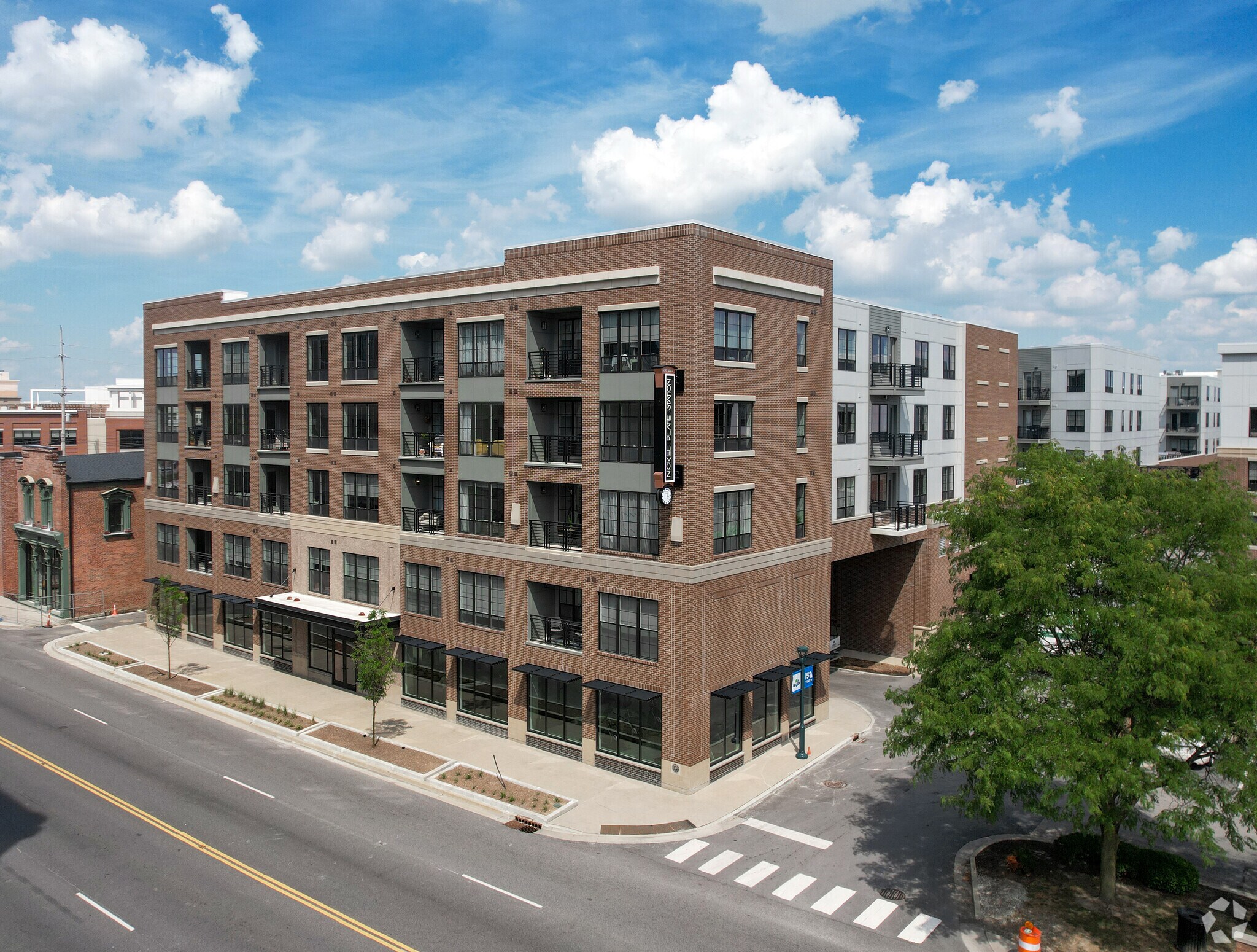 11671 Maple St, Fishers, IN for lease Primary Photo- Image 1 of 67