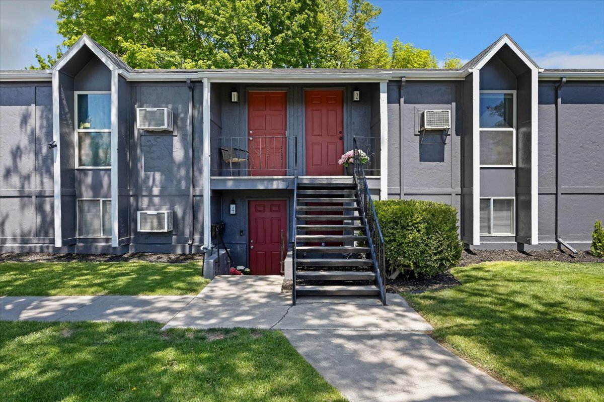 1625 Shoup Ave E, Twin Falls, ID for sale Primary Photo- Image 1 of 9