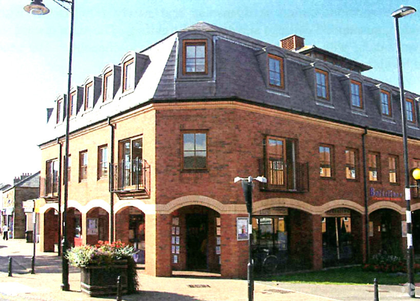 110 High St, Nailsea à louer - Photo du bâtiment - Image 2 de 3