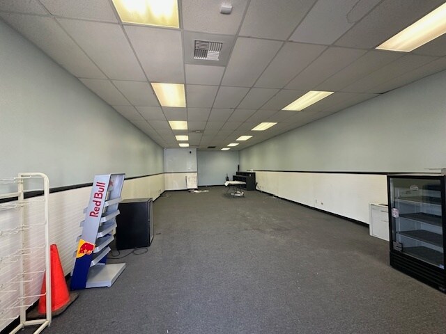 15445 Palmdale Rd, Victorville, CA à louer - Photo du bâtiment - Image 3 de 6