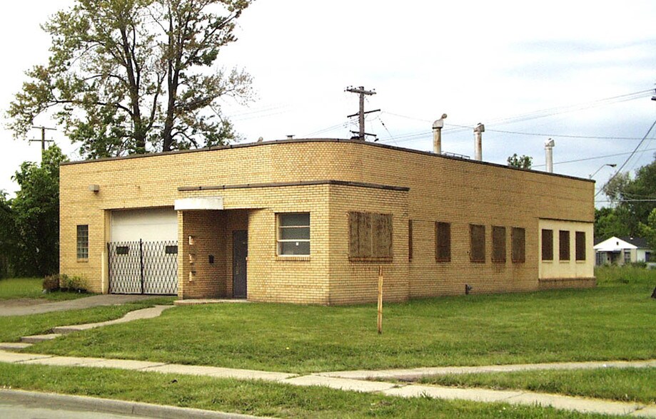 17905 Chrysler Dr, Detroit, MI à vendre - Photo du bâtiment - Image 2 de 2