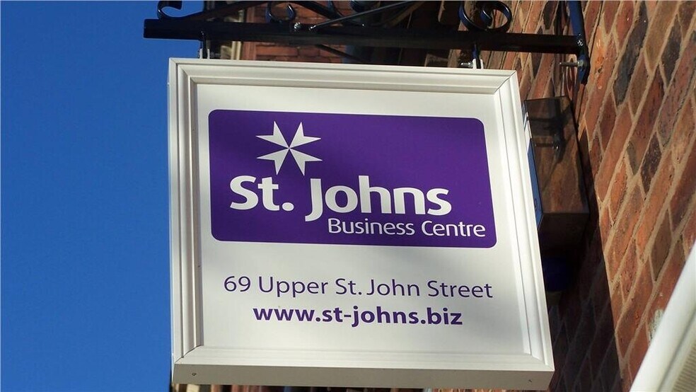 69 Upper St John St, Lichfield à louer - Photo du bâtiment - Image 2 de 2