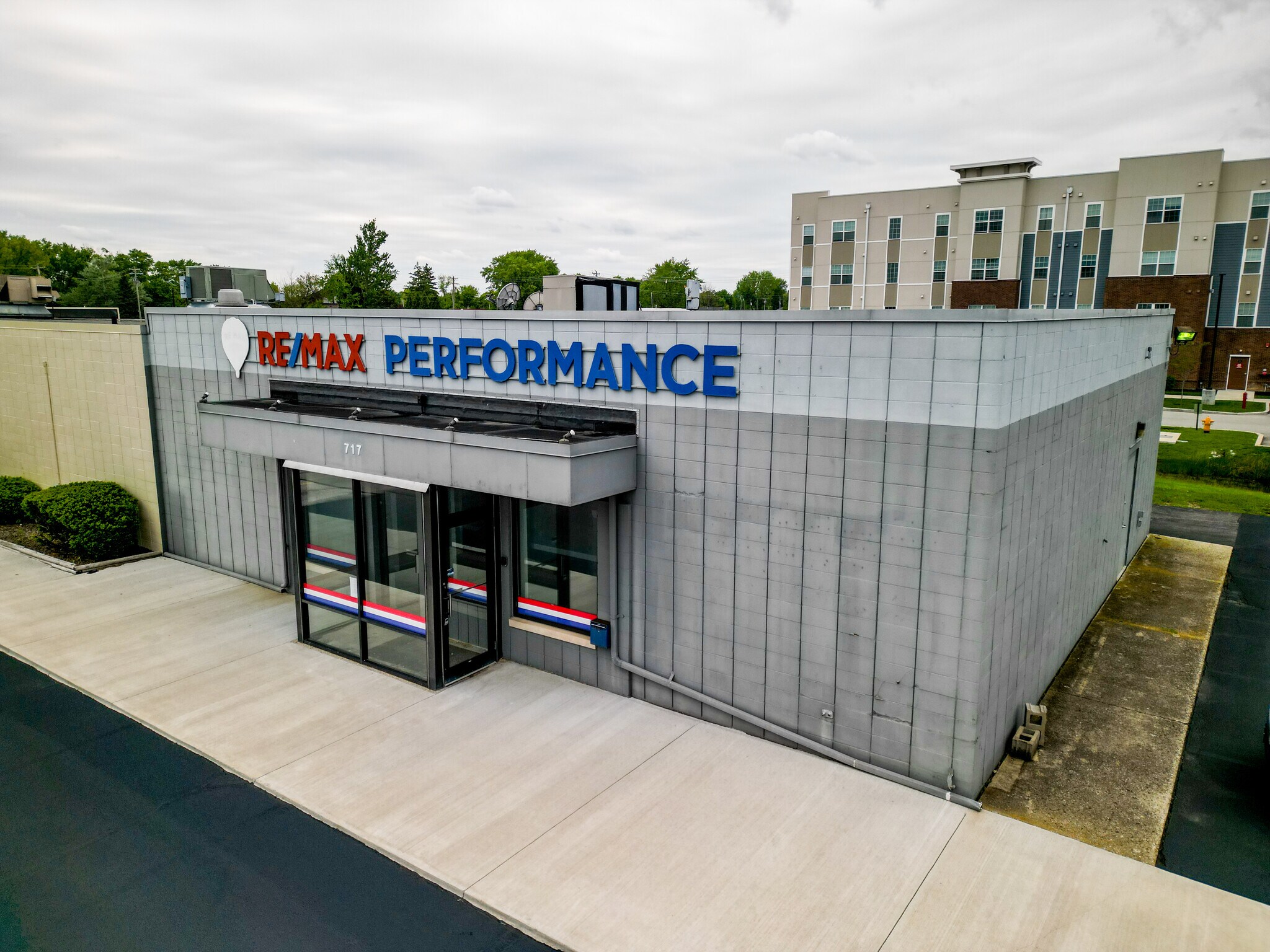 715 E Broadway St, Fortville, IN for lease Interior Photo- Image 1 of 7
