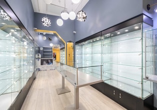 5 Cathedral Ln, Truro for sale Interior Photo- Image 1 of 3