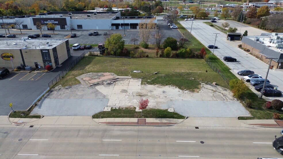 14800 S LaGrange Rd, Orland Park, IL à vendre - Photo du bâtiment - Image 3 de 9