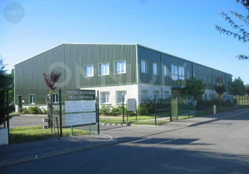 Office in Villefontaine for lease - Building Photo - Image 1 of 5