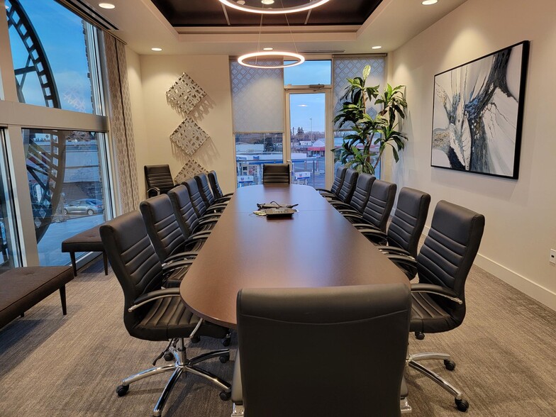 1280 Bridge St, Yuba City, CA for lease - Interior Photo - Image 2 of 7