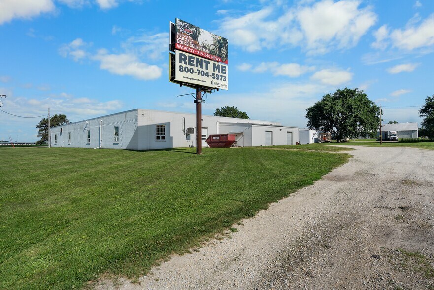 3050 Wagner Rd, Waterloo, IA à vendre - Photo du bâtiment - Image 3 de 39