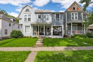 Plus de détails pour 217 S Johnson St, Iowa City, IA - Multi-résidentiel à vendre