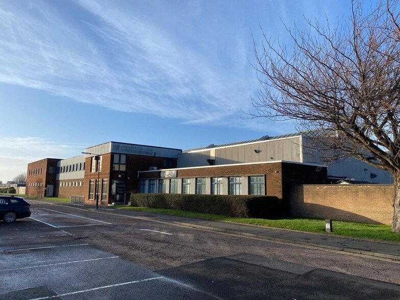 Banbeath Pl, Leven à louer - Photo du bâtiment - Image 1 de 35