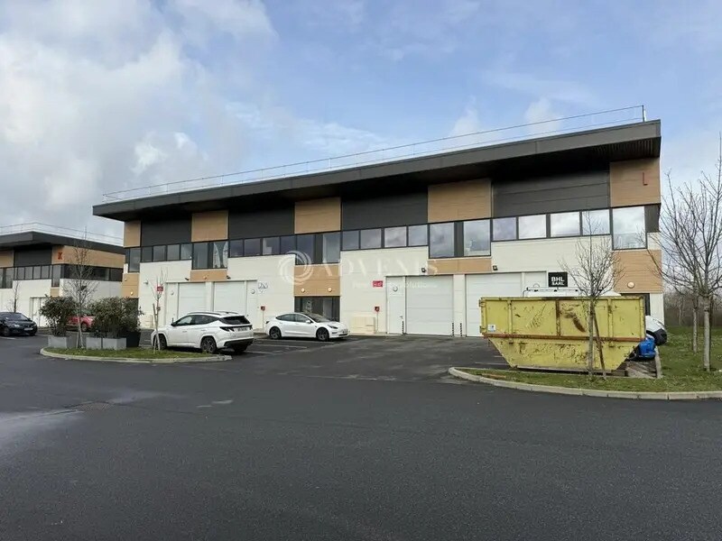 Flex in Bussy-Saint-Georges for lease Building Photo- Image 1 of 6