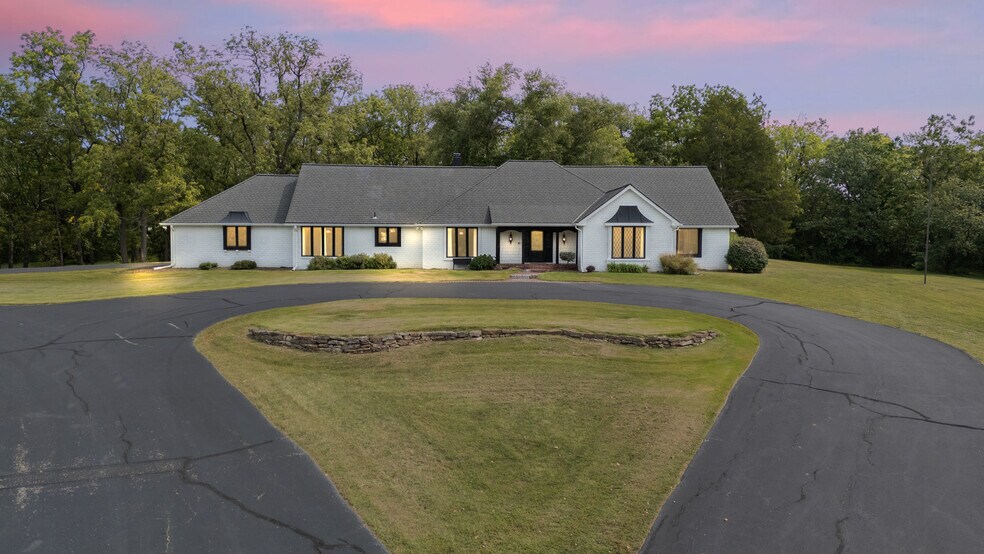 1901 Moffet Rd, Saint Joseph, MO à vendre - Photo du bâtiment - Image 2 de 63