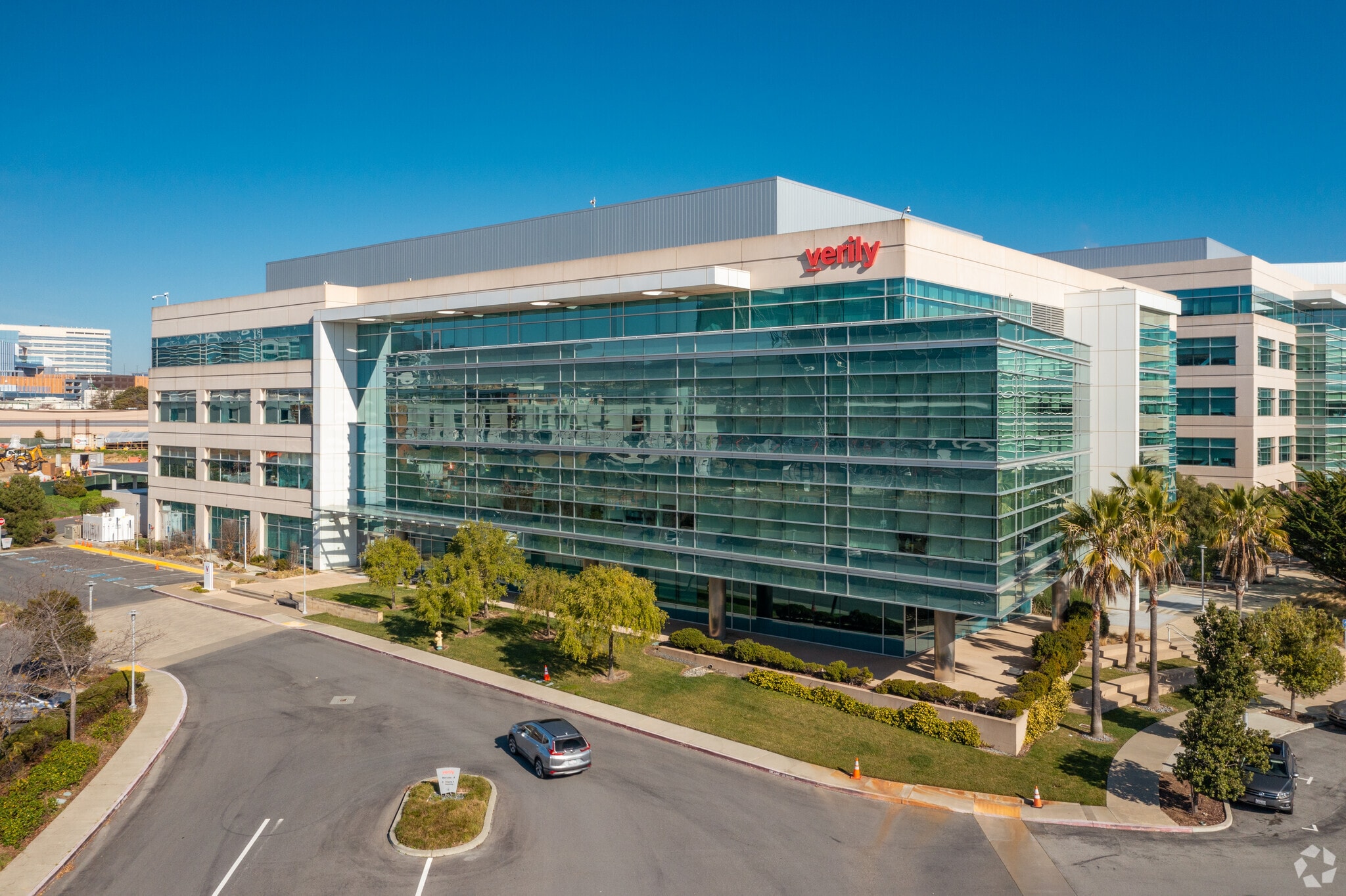 249 E Grand Ave, South San Francisco, CA for lease Building Photo- Image 1 of 6