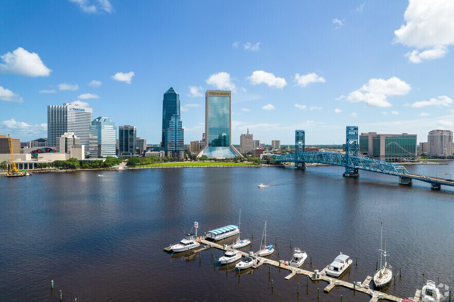 1 Independent Dr, Jacksonville, FL à louer - Aérien - Image 2 de 33