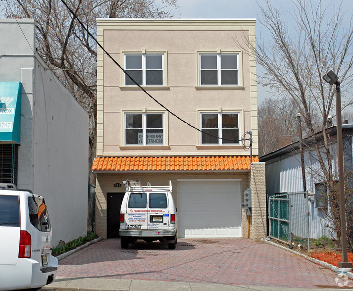 269 Main Ave, Passaic, NJ à vendre - Photo du bâtiment - Image 1 de 1