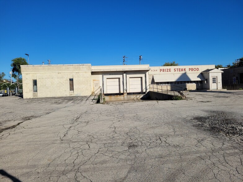 4264 S 27th St, Milwaukee, WI for sale - Building Photo - Image 3 of 3