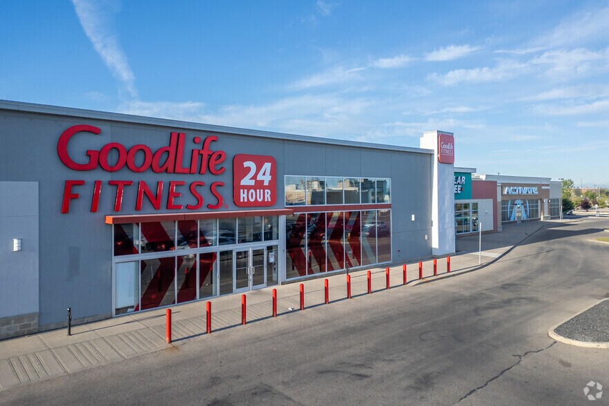 2929 Sunridge Way NE, Calgary, AB à vendre - Photo principale - Image 1 de 1