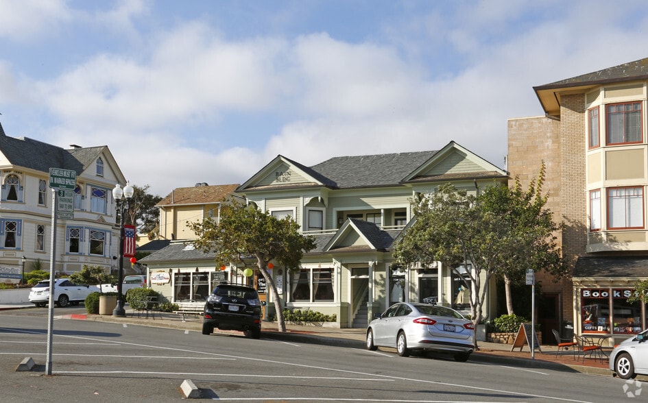 661-665 Lighthouse Ave, Pacific Grove, Pacific Grove, CA for sale - Building Photo - Image 2 of 3
