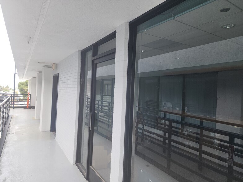 901 N Pacific Coast Hwy, Redondo Beach, CA à louer - Photo du bâtiment - Image 3 de 27