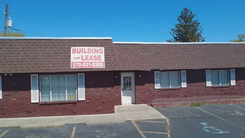 922 Oak St, Scranton, PA à louer - Vidéo sur l’inscription commerciale - Image 2 de 5