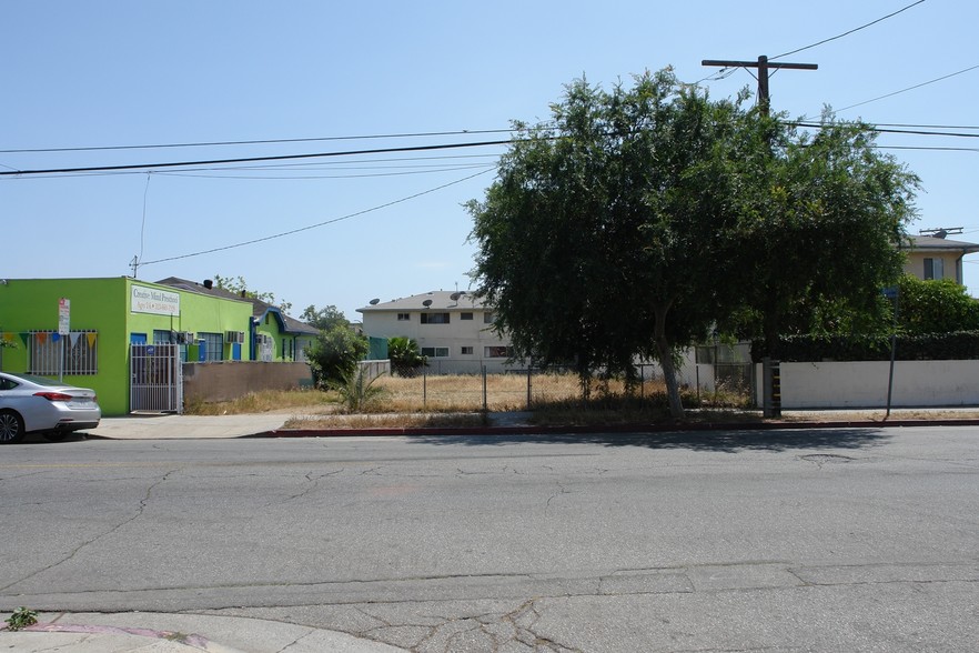 5266 Fountain Ave, Los Angeles, CA for sale - Primary Photo - Image 1 of 1