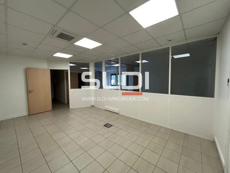 65 Rue Henri Depagneux, Limas à louer - Photo intérieure - Image 3 de 9