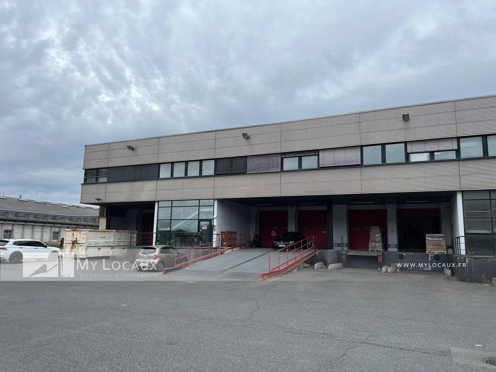 Industriel dans Gennevilliers à louer Photo du bâtiment- Image 1 de 7