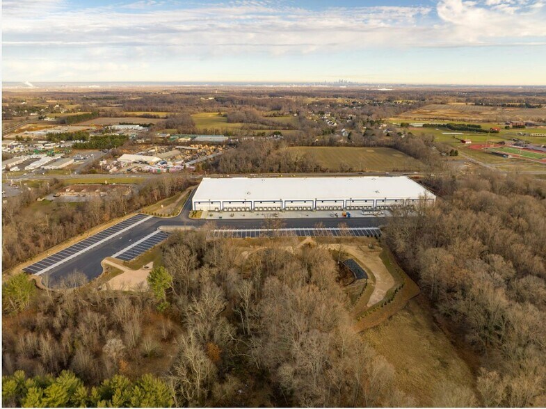 1600 Route 322, Woolwich, NJ à louer - Photo du bâtiment - Image 2 de 8
