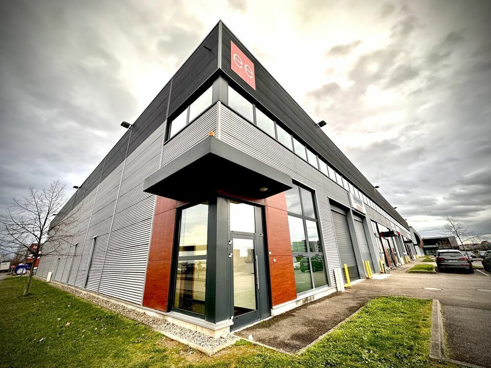 Flex in Strasbourg for lease Building Photo- Image 1 of 2
