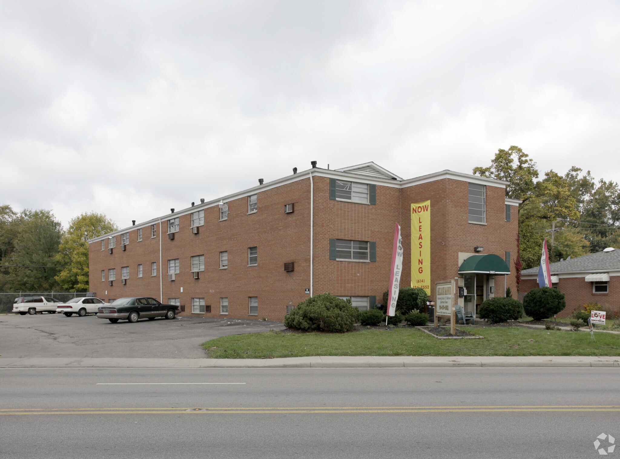3685 Cleveland Ave, Columbus, OH à vendre Photo principale- Image 1 de 12
