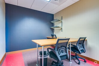 118 S Adams St, Green Bay, WI for lease Interior Photo- Image 2 of 3