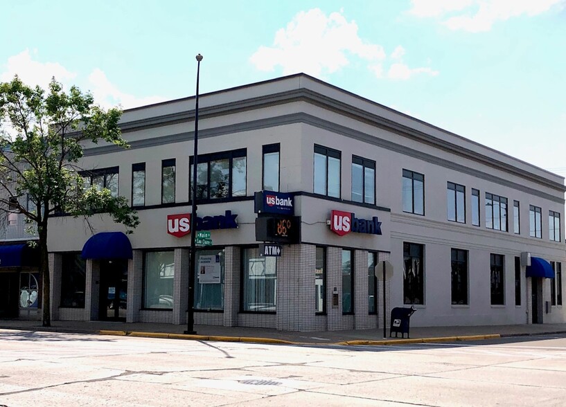 138 N Main St, Rice Lake, WI for lease - Primary Photo - Image 1 of 5