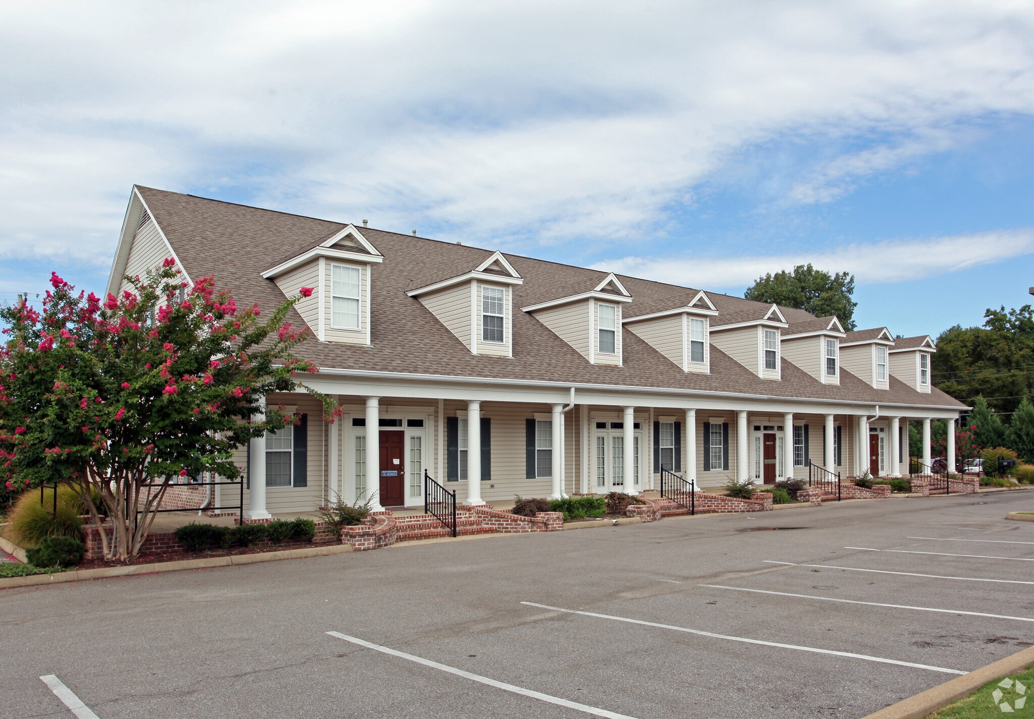 2705 Appling Rd, Memphis, TN à vendre Photo principale- Image 1 de 4