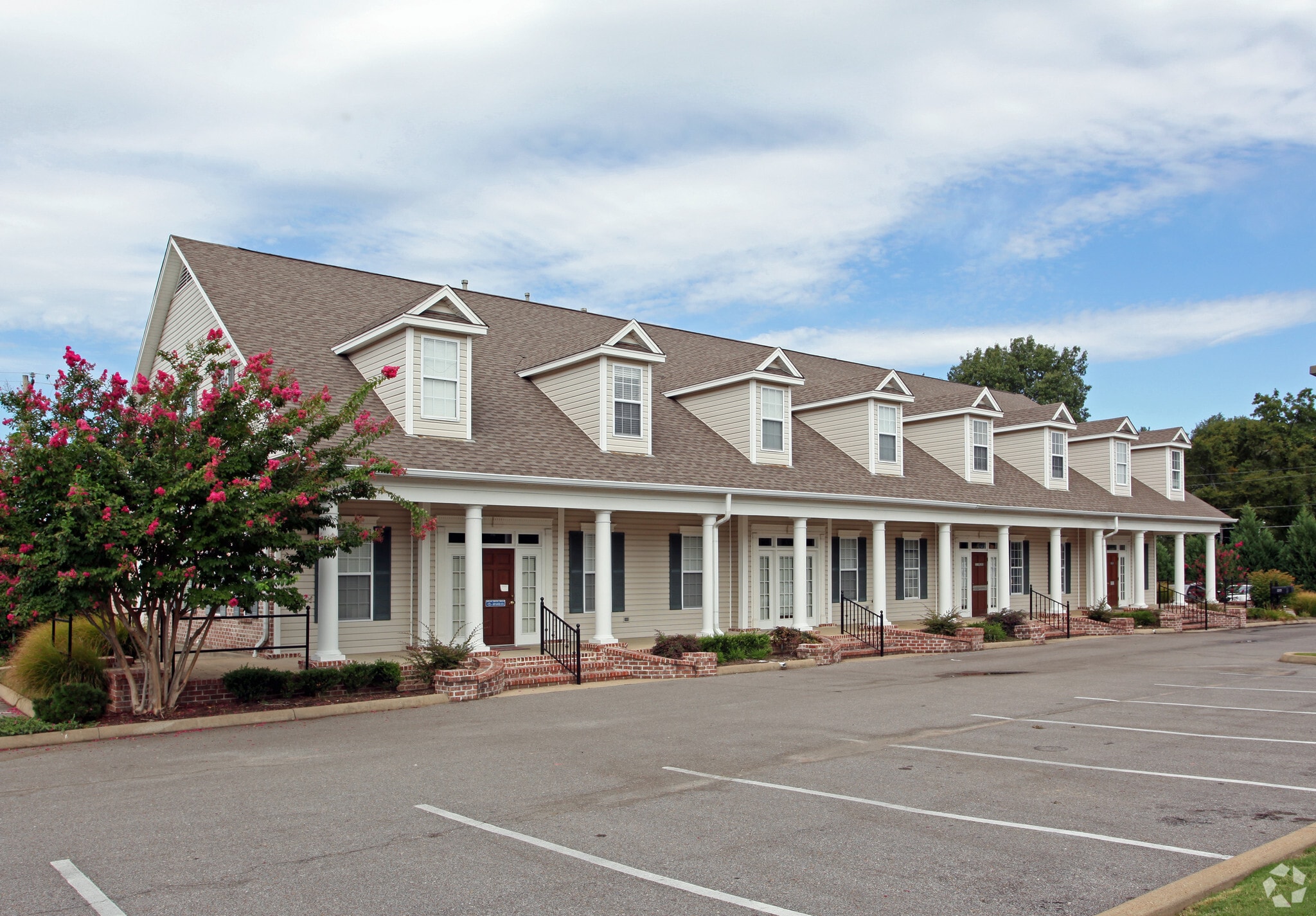 2705 Appling Rd, Memphis, TN for sale Primary Photo- Image 1 of 4