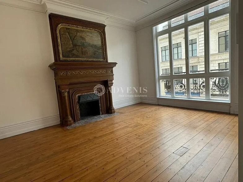 Office in Lille for lease - Interior Photo - Image 3 of 12