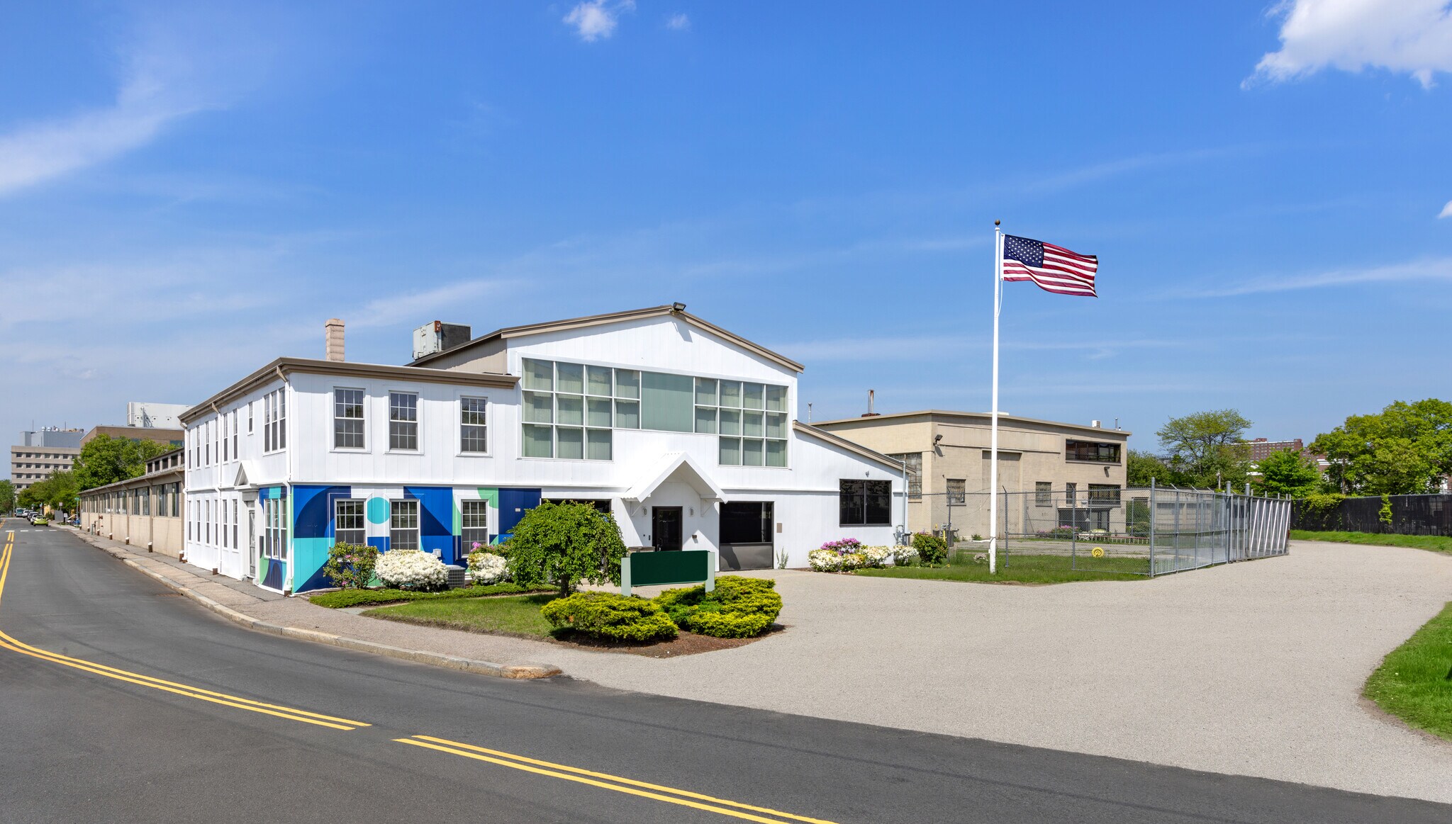 40 Smith Pl, Cambridge, MA for lease Primary Photo- Image 1 of 10