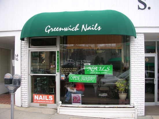 32-40 W Putnam St, Greenwich, CT for lease - Building Photo - Image 2 of 5